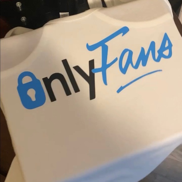 OnlyFans Razor Tanks - Picture 2 of 3